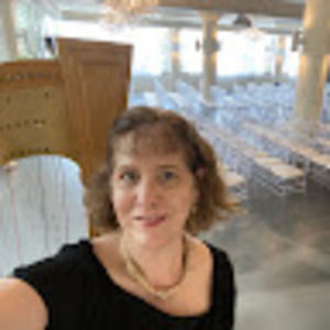 Meet your Posher, Renee